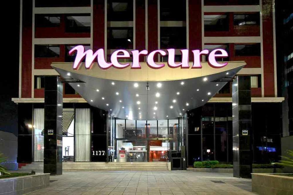 Mercure Curitiba Centro Екстериор снимка