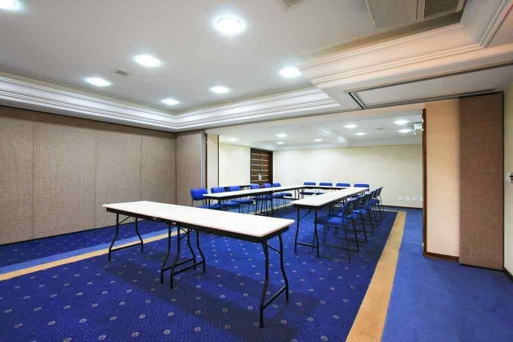 Mercure Curitiba Centro Съоръжения снимка